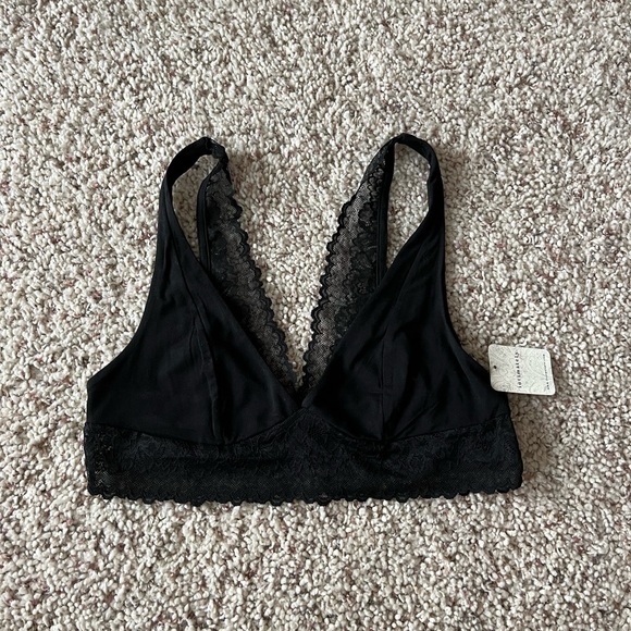NWT Free People Lace Trim Bralette - Picture 1 of 3